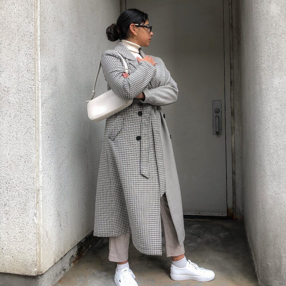 L'Academie The Pamela Trench